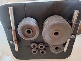 Hantelset mit 37kg Gewichten (4x5, 4x2.5, 4x1.25, 4x0.5kg)