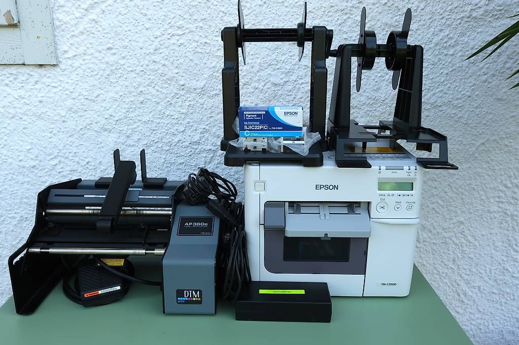 Stampanti: Professionelle Etikettierlösung mit Drucker – Usato da Safenwil venduto da bigfish270