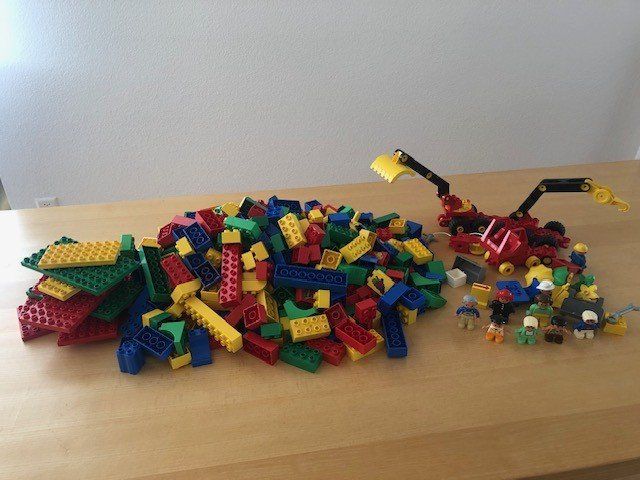 Lego Giocattoli: Lego Duplo 4.4 kg – Usato da Altbüron venduto da zet_pnw5