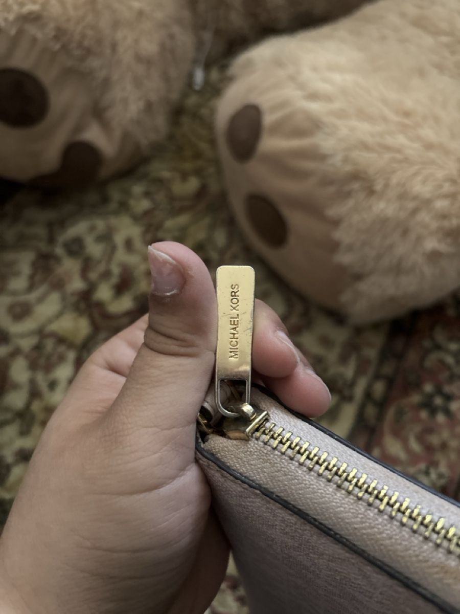 Michael Kors Portemonnaies: Michael Kors Portmonee  – D'occasion à Dübendorf par ame_g69g 5