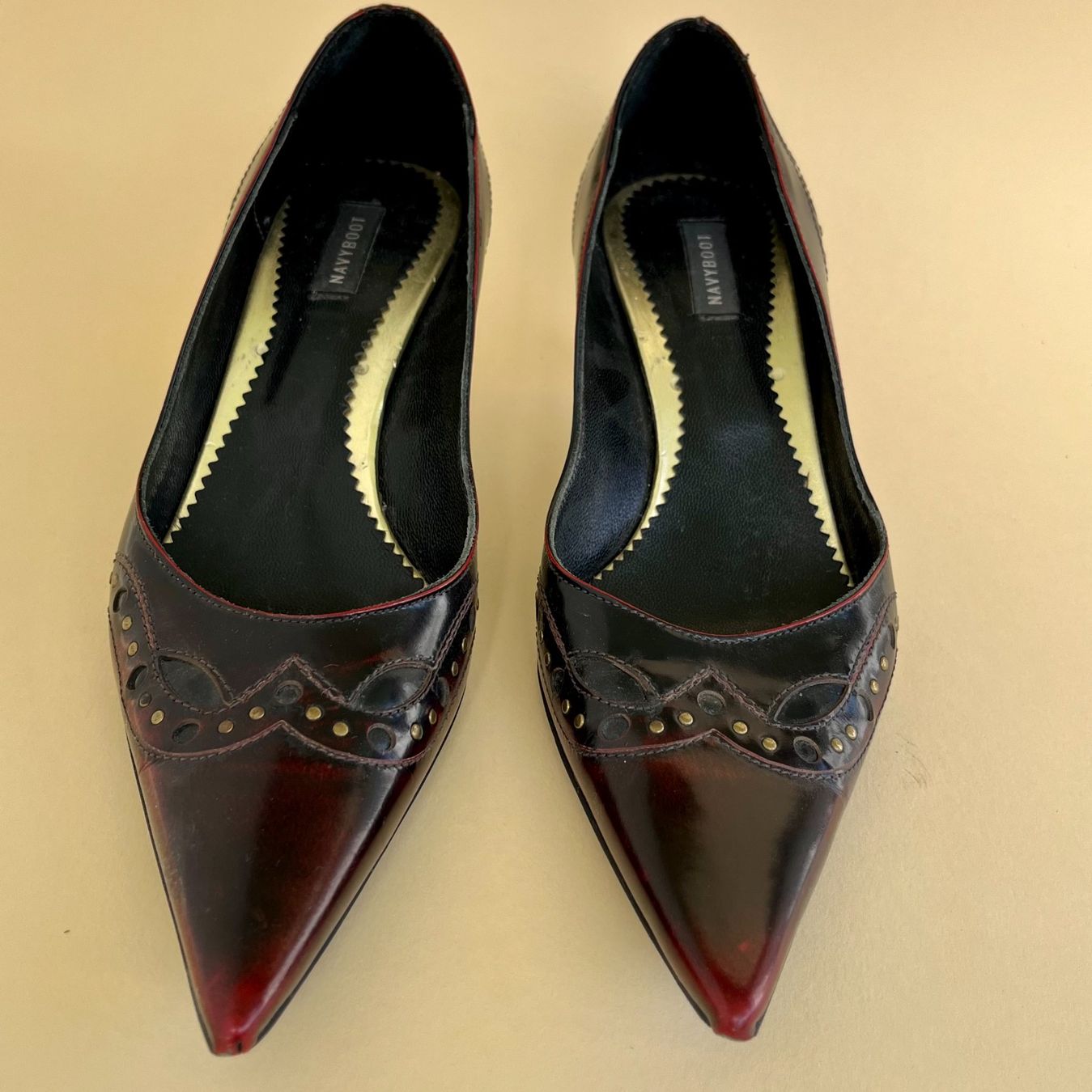 Navyboot Chaussures femmes: Navyboot Pumps dunkelrot Grösse 36 – D'occasion à Stallikon par berg118 6