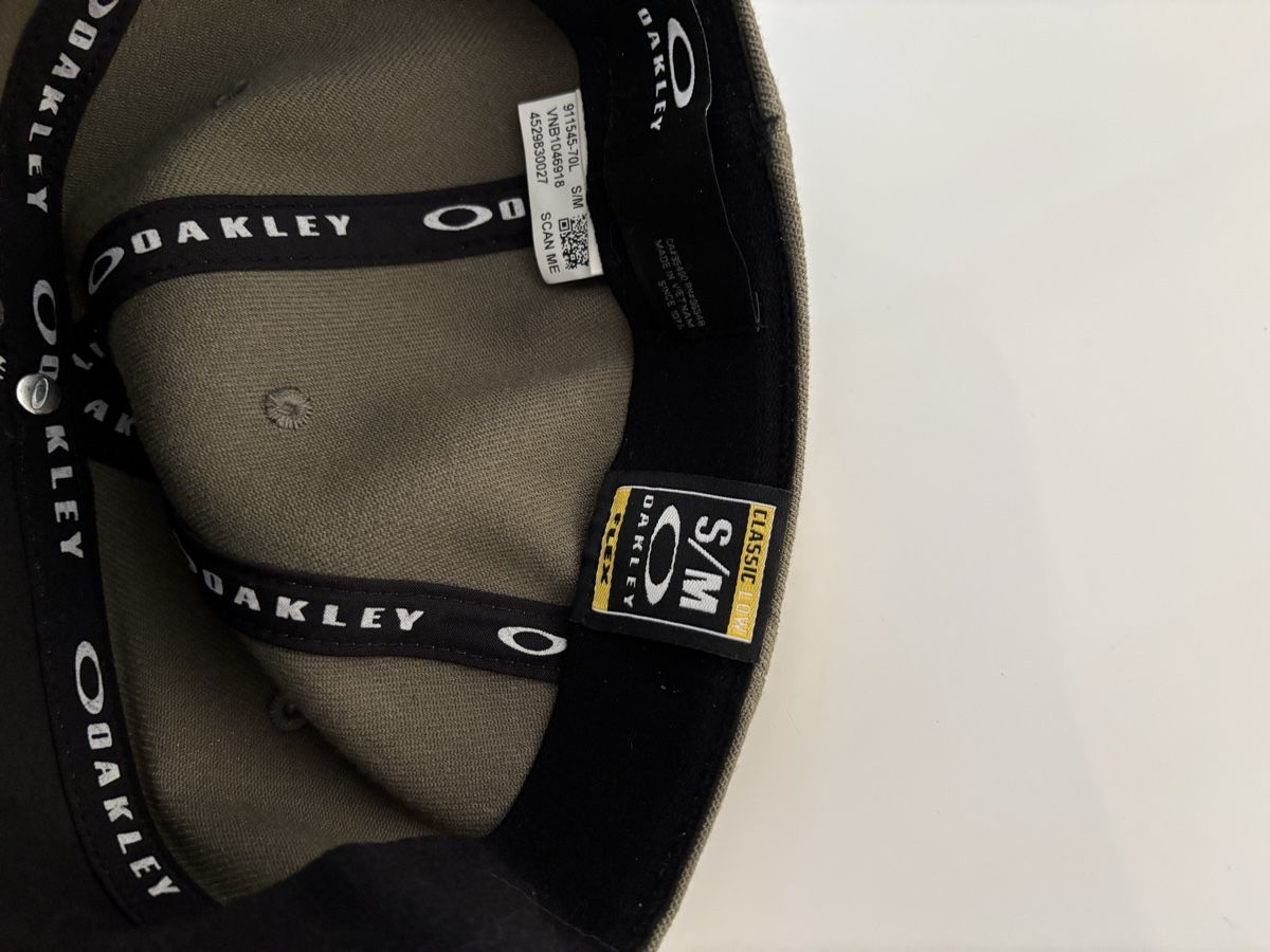 Copricapi, berretti & cappellini: Oakley Tincan Cap S/M – Nuovo (secondo la descrizione) da Lausen venduto da ole1993 1