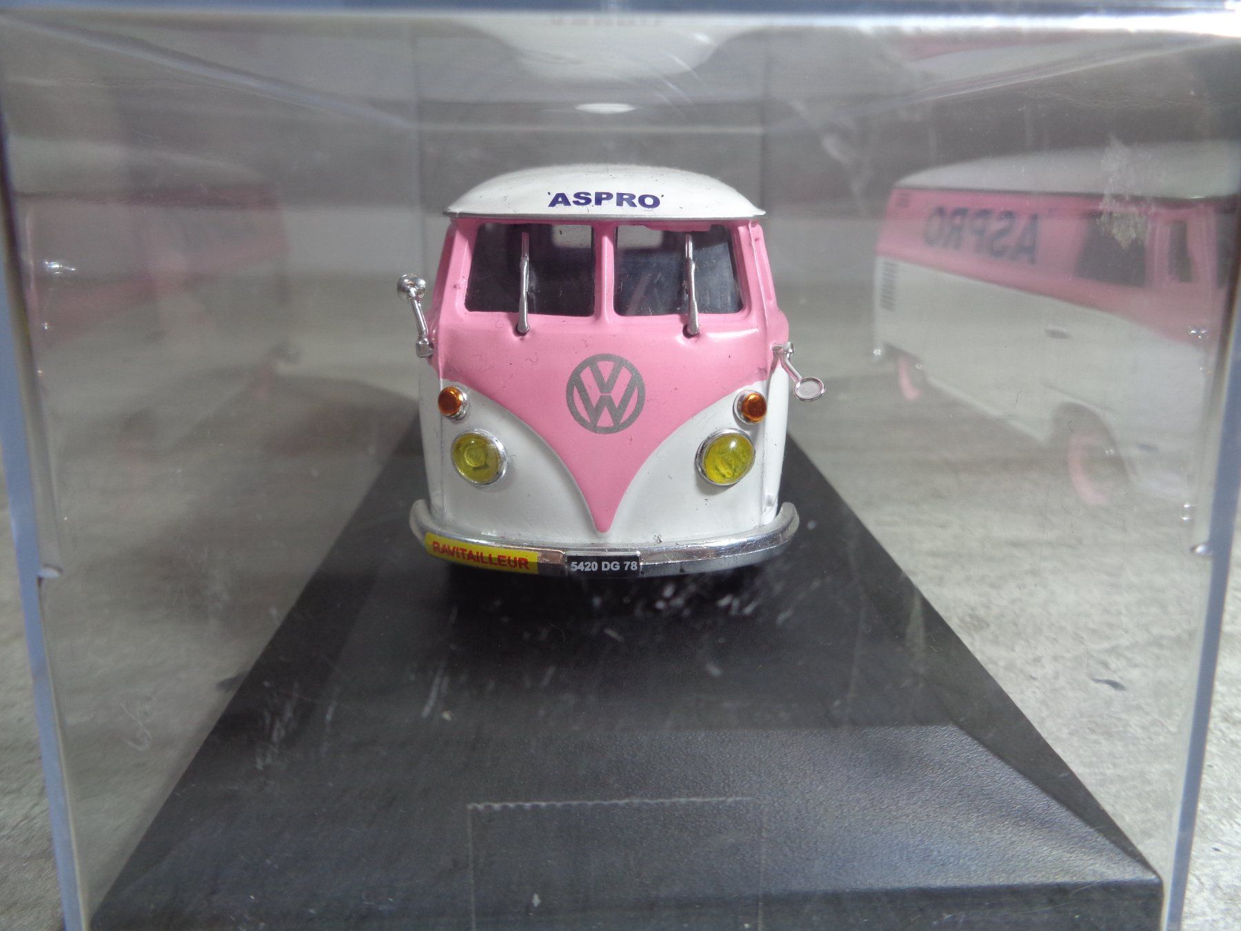 Volkswagen Modellini d'auto: Altaya 1:43 Classic Car VW Bus – Usato da Reconvilier venduto da rallycar 2