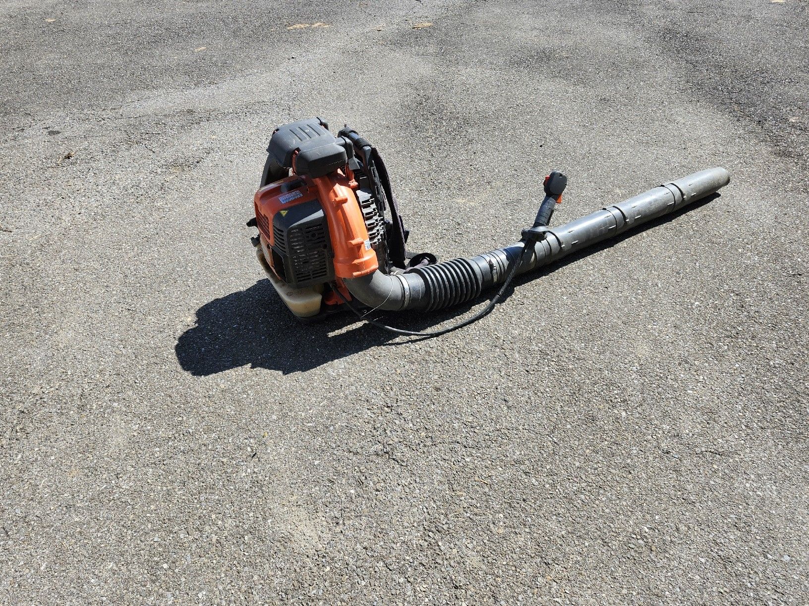 Laubbläser & Laubsauger: Husqvarna Laubbläser 560BTS gebraucht – Gebraucht aus Villmergen von Sawi93 1