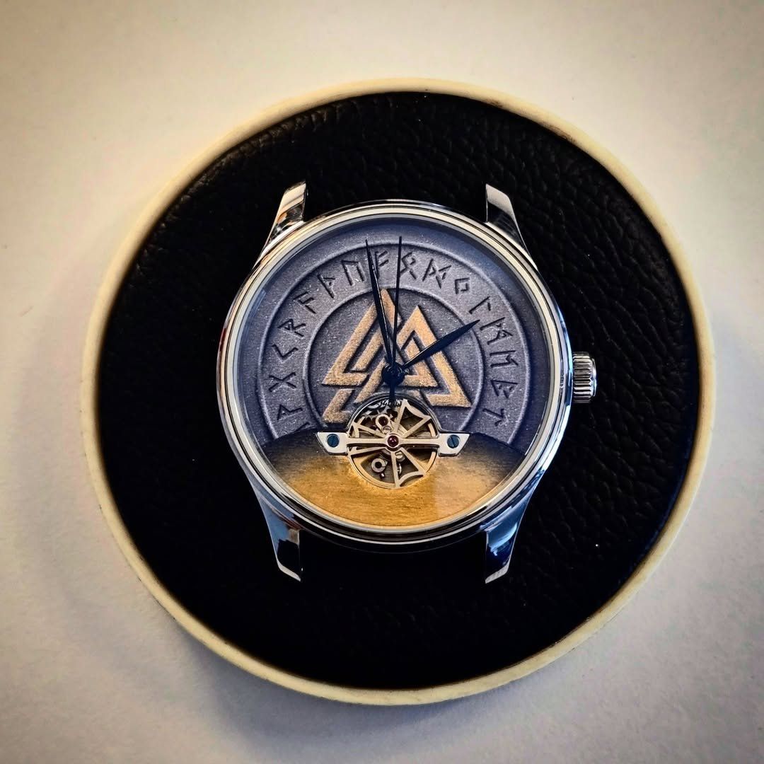 Orologi: Montre "Valknut" – Usato da Delémont venduto da Guerd.Art 3