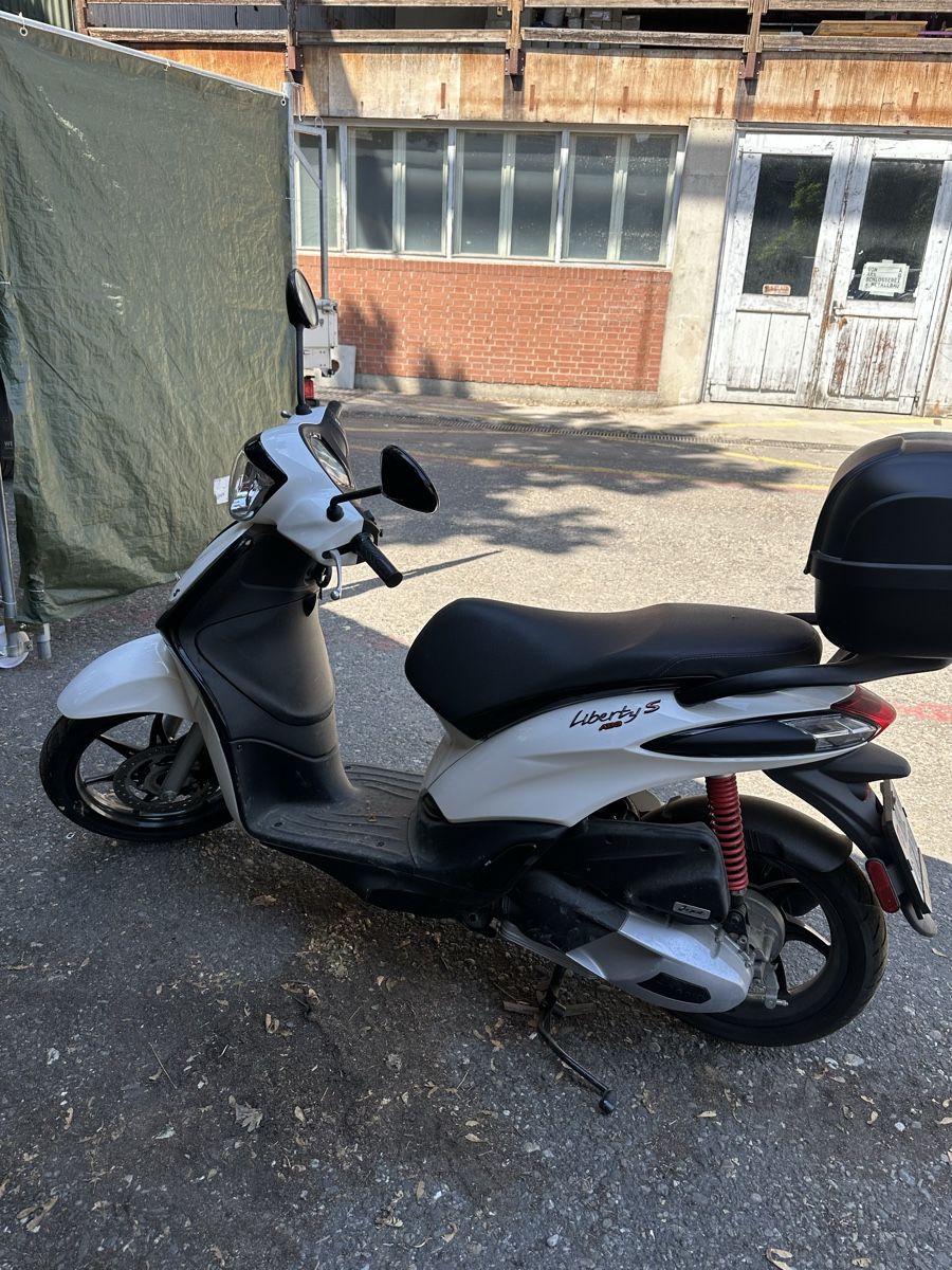Piaggio Scooter: PIAGGIO Liberty 125 ABS – Usato da Riehen venduto da SpezMotfSchweizer 3