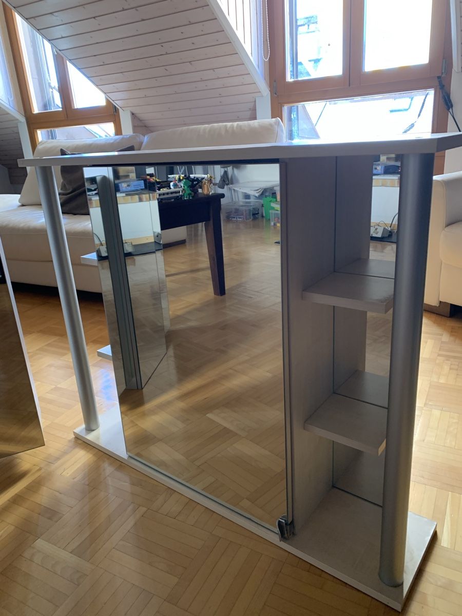 Armoires miroirs: Two bathroom cabinets – D'occasion à La Croix de Rozon par chr_f5wy 1