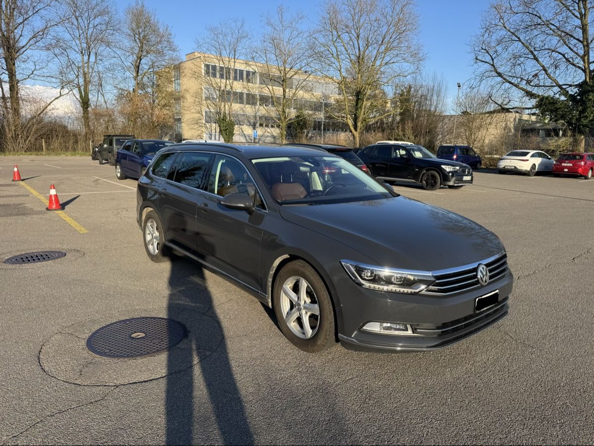 VW Automobili: VW PASSAT VARIANT DSG 1.8 BMT – Usato da Oberwil BL venduto da Samsung010 1