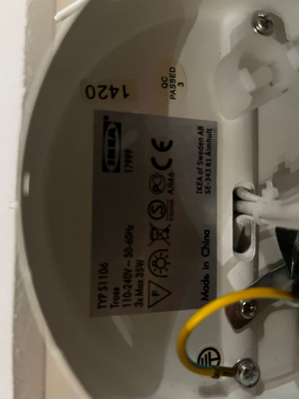 Lampade: Lampada bianca con tre faretti – Usato da Pazzallo venduto da nic_6zpt 4