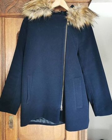 Schicker Damen Wintermantel Gr. 38 mit Pelzkragen