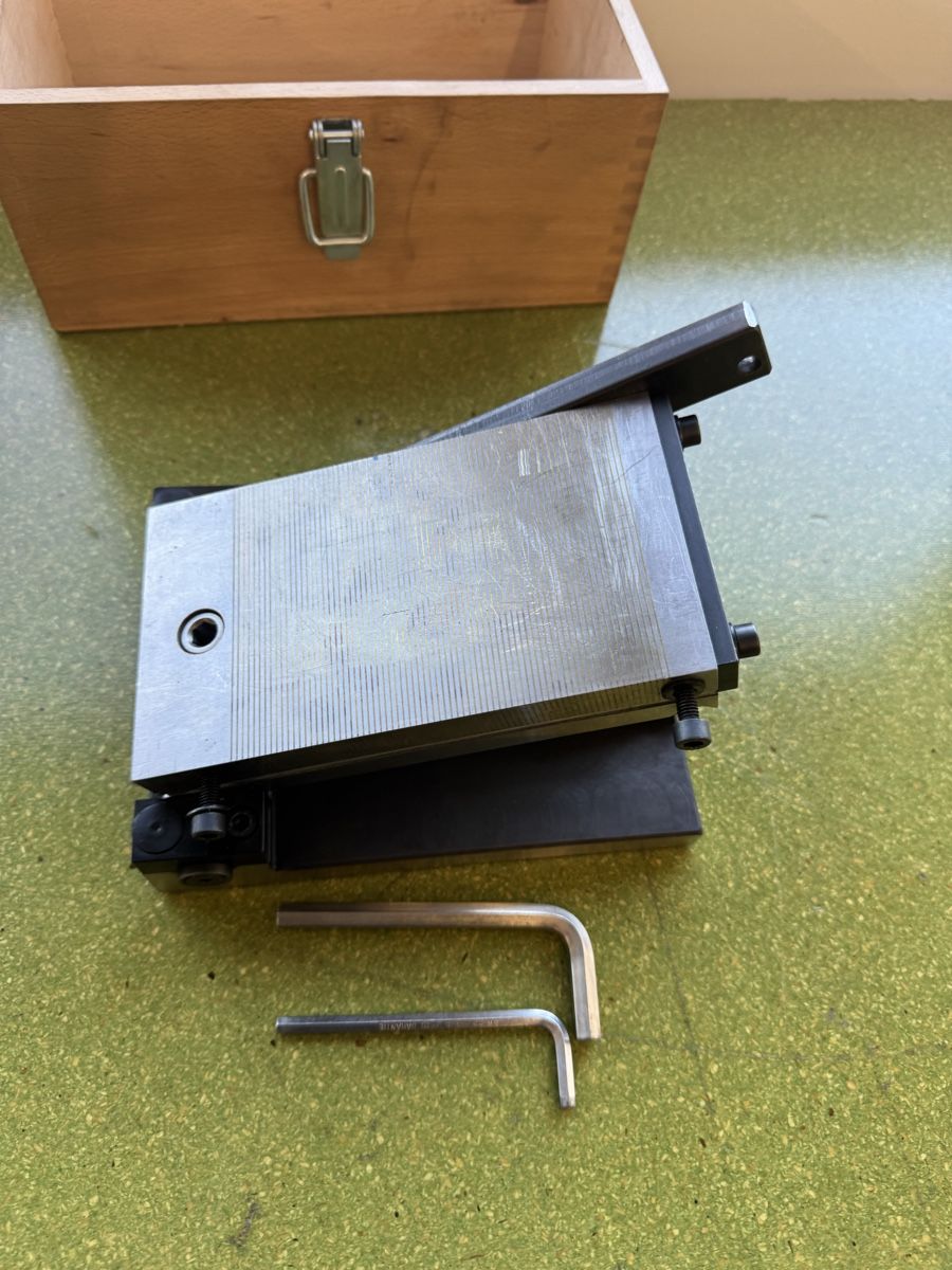 Alle Werkzeuge: Table de sinus de précision avec coffret état impeccable ! – Gebraucht aus Aarberg von SNMachines 6