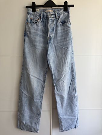 Jeans Levi's Ribcage Straight blau Grösse 25 gebraucht