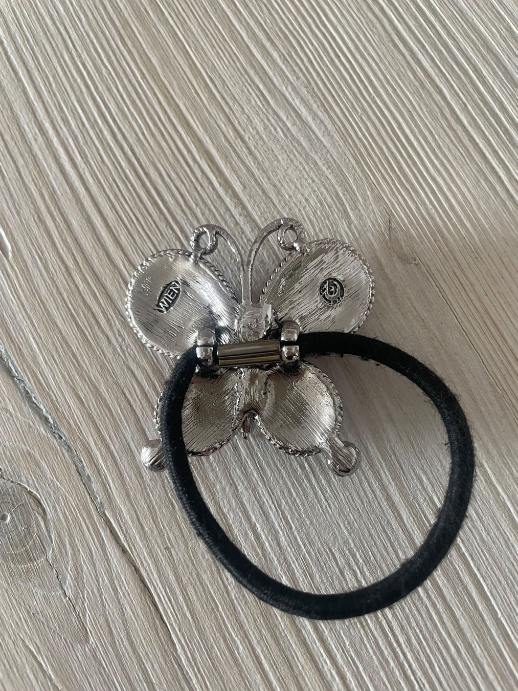 Accessori per capelli: Haargummi mit Schmetterling – Usato da St. Moritz venduto da cri_h9tt 1