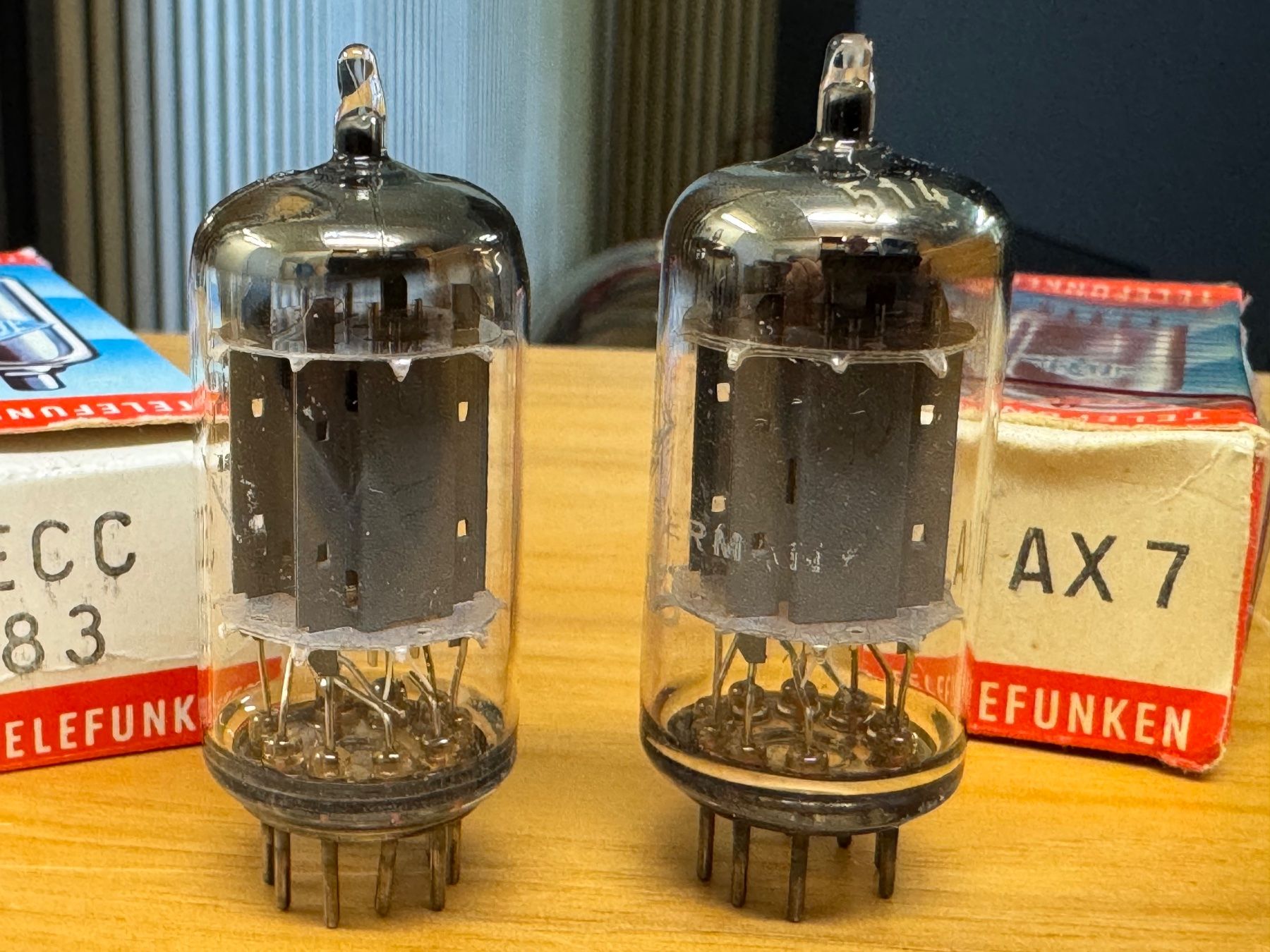Telefunken Amplificateurs: Telefunken ECC83 – D'occasion à Ebertswil par audivero 2