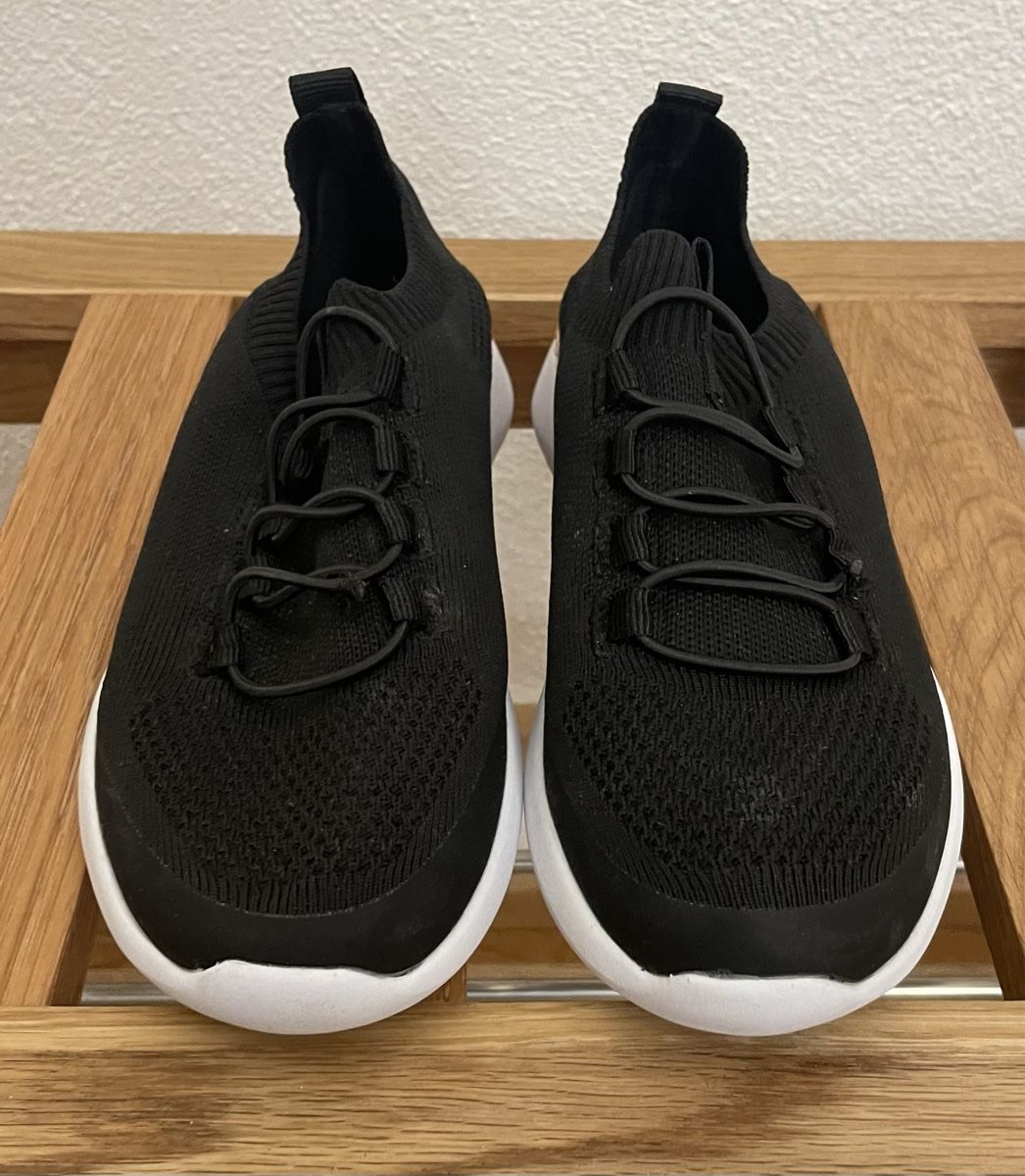 Scarpe da donna: Schwarze Sneaker von VENICE, Gr. 36 – Usato da Eschenbach SG venduto da Patri84 2
