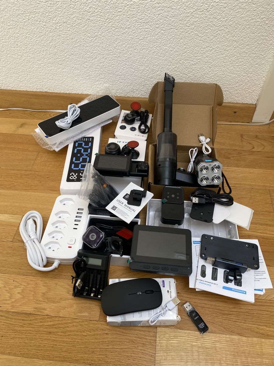 Elektronikbauteile: Elekronische Geräte Restposten Set 1 – Neu (gemäss Beschreibung) aus Spreitenbach von