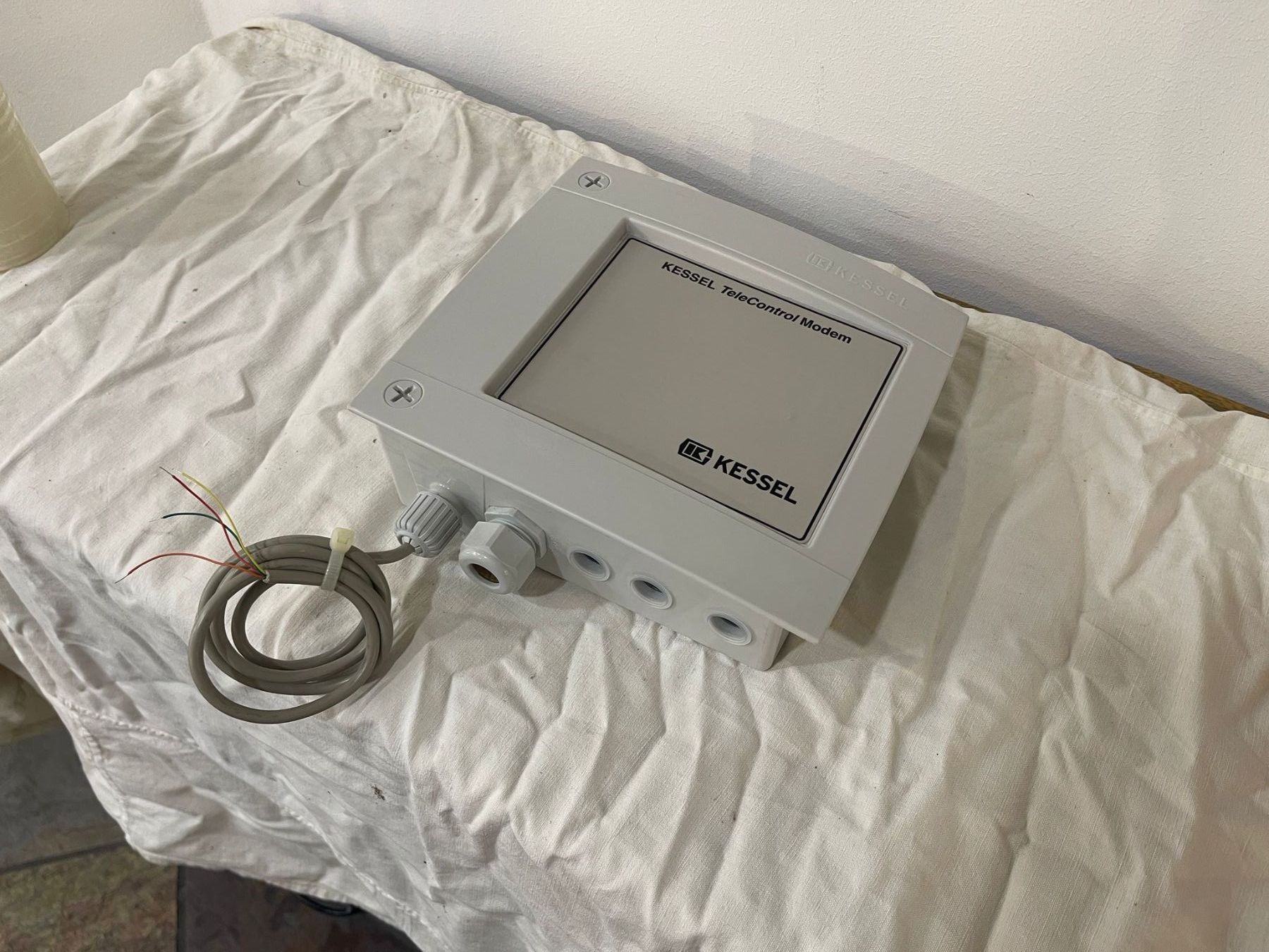 Componenti elettronici: Kessel TeleControl Modem, ungebraucht – Nuovo (secondo la descrizione) da Holderbank SO venduto da ann_lg6r 2