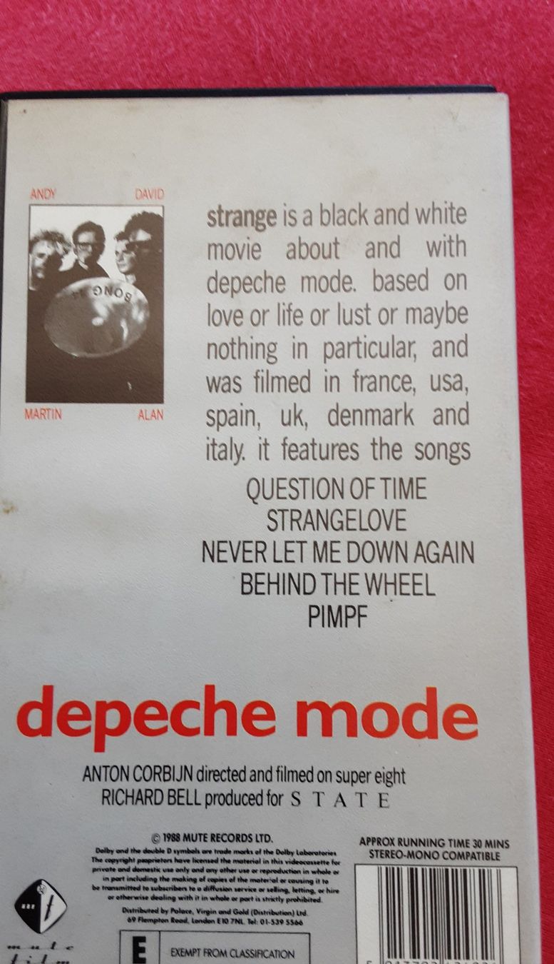 Tutti i VHS: Depeche Mode Strange VHS - Anton Corbijn - Selten! – Usato da Bremgarten AG venduto da musiccollector 1