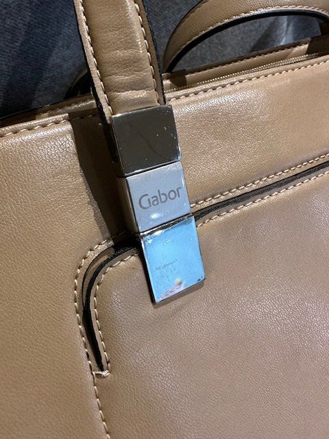 Gabor Borse da donna: Handtasche beige - Gabor - gebraucht – Usato da Interlaken venduto da joe-luzern 1
