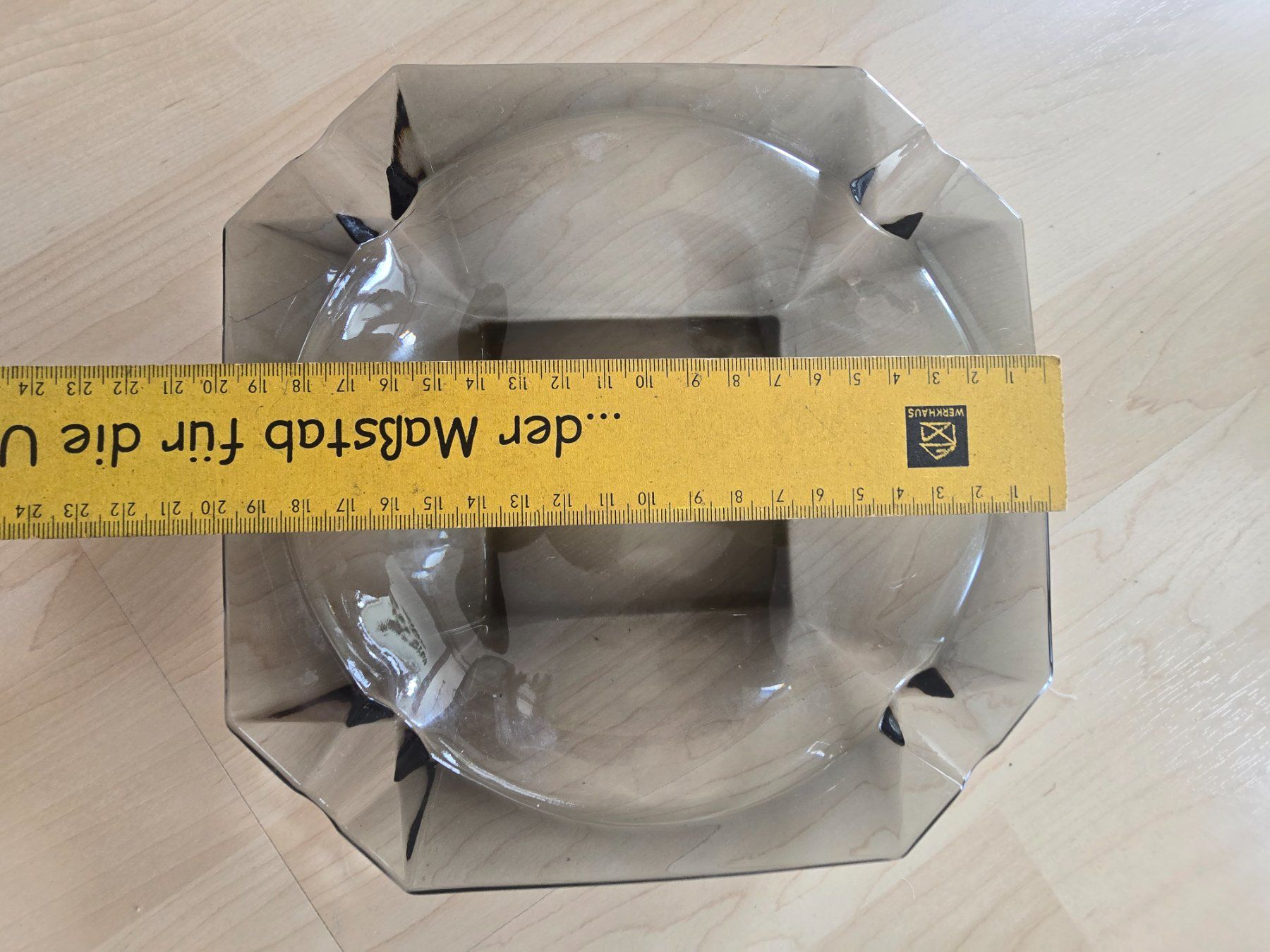 Aschenbecher: Space Age Zigarren Aschenbecher Glas – Gebraucht aus Zürich von nat_8c7c 4