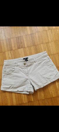 H&M Shorts beige Grösse 38 guter Zustand