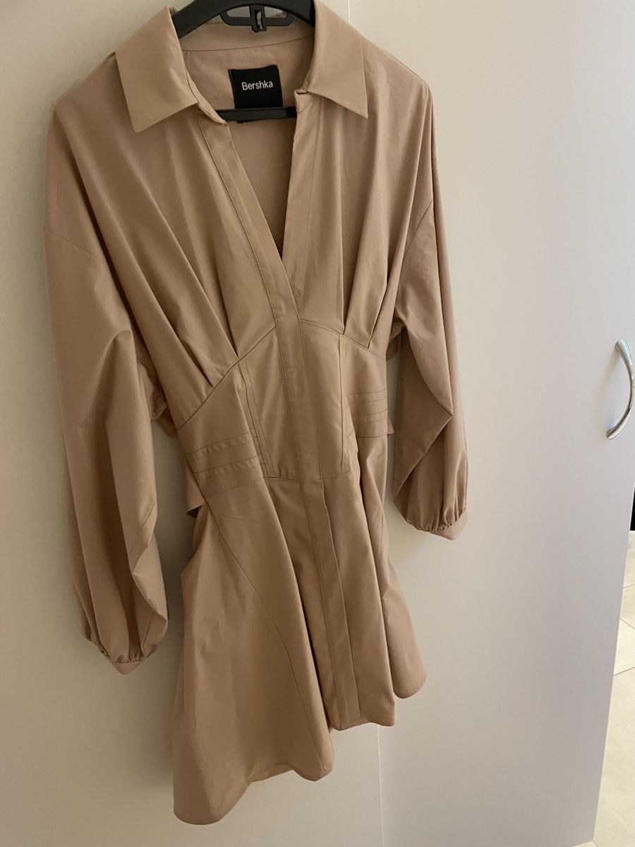 Bershka Kleider: Kleid von Bershka – Neu (gemäss Beschreibung) aus Vaduz von GiuliaSu 1