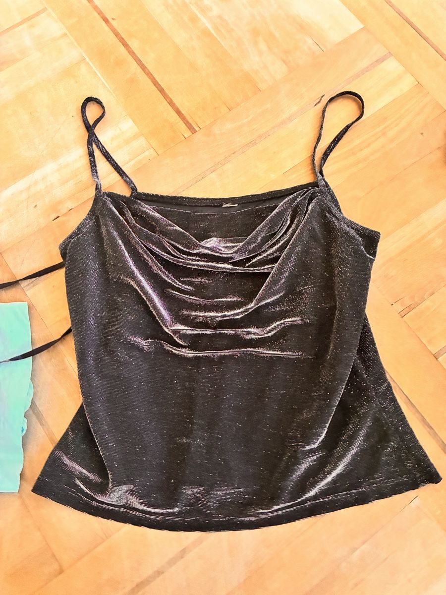 Top: 7 ladies tank tops – Usato da Zürich venduto da mesmainc 5