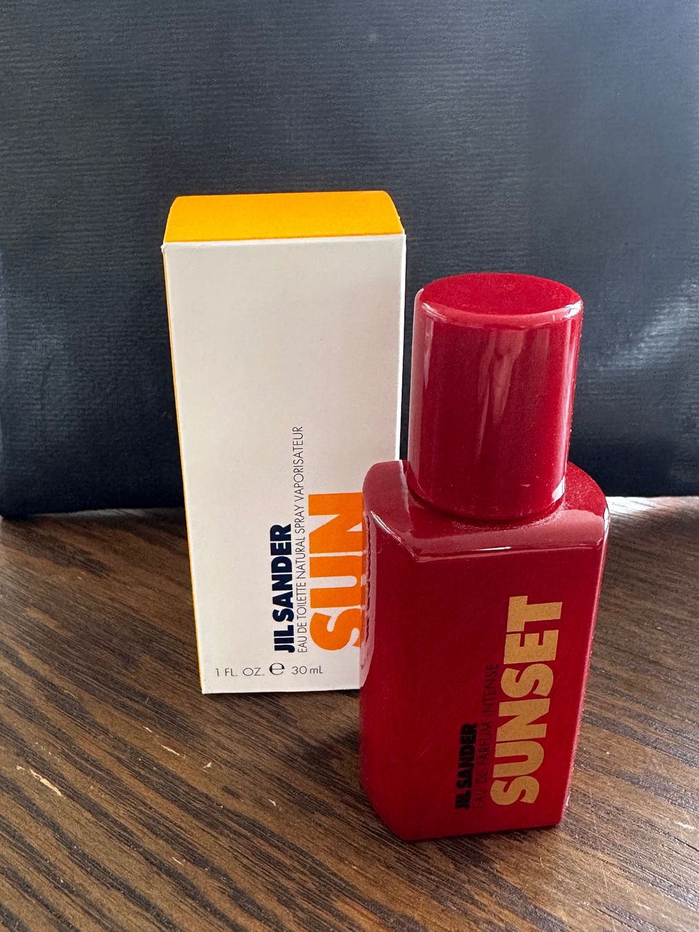 Jil Sander Profumi & Eau de Toilette: JIL SANDER SUN & SUNSET Eau de Parfum 30ml – Usato da Haldenstein venduto da enie123