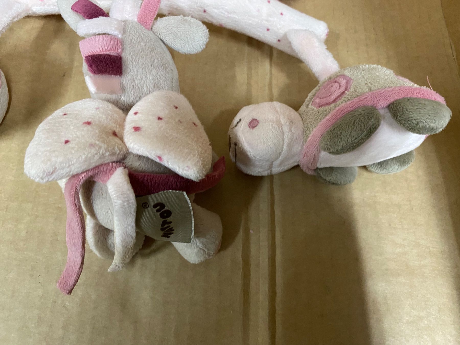 Nattou Giocattoli: Baby-Spielzeugbogen verschmutzt – Usato da Eschlikon TG venduto da RamonaSt 2