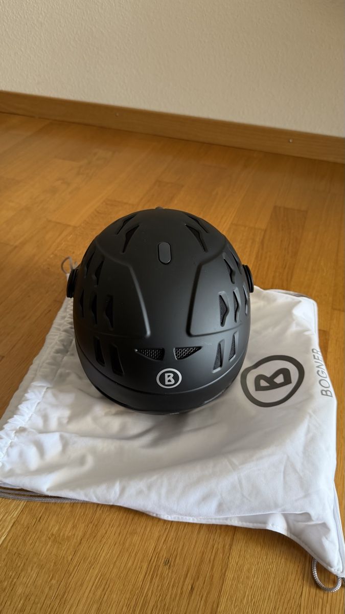 Bogner Helme: Bogner Skihelm St. Moritz – Gebraucht aus Urdorf von jus1991 2