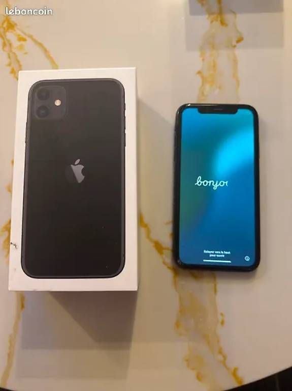 Telefoni cellulari / Smartphones: IPhone 11 Black 256GB – Usato da Genève venduto da luc_lry9 2
