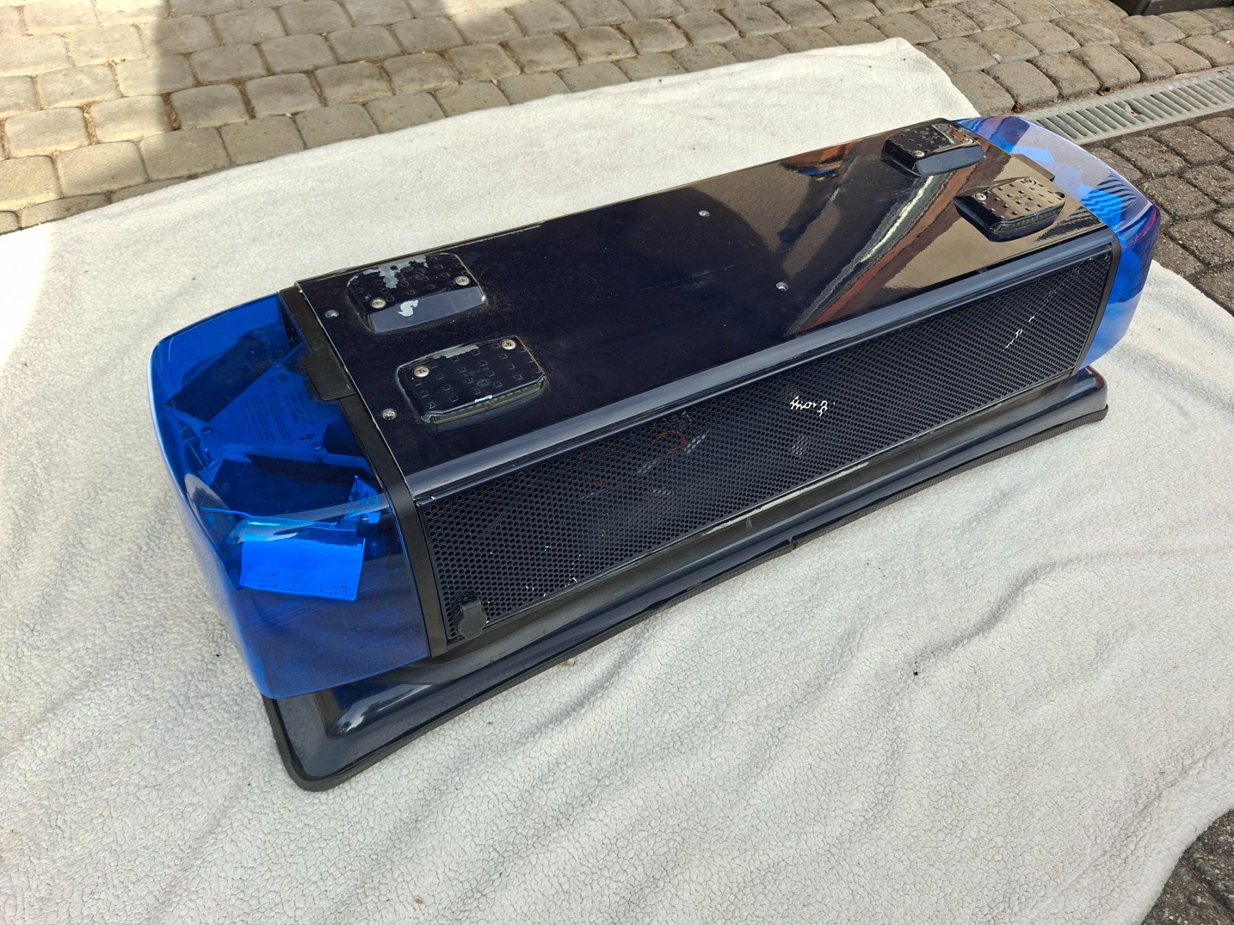 Tutti pezzi di ricambio auto: Blaulicht Hella RTK6-SL Rundumleuchte gebraucht #2 – Difettoso da Toffen venduto da samuelpb