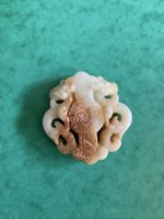 Altes Jade Amulett