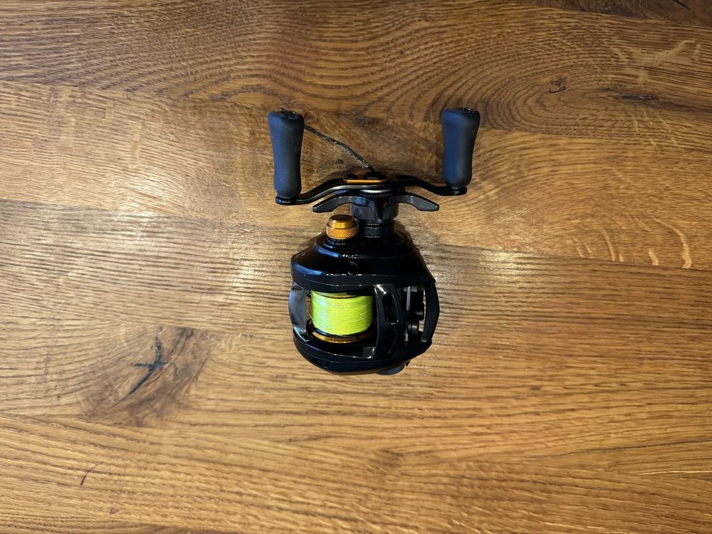 Plaque Magnétique Daiwa Alphas SV 105L – D’origine, Bel état