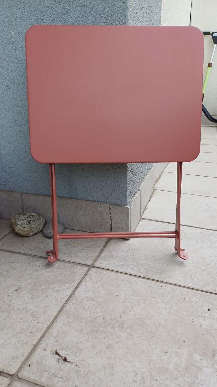Pfister Tavoli: Table de jardin / de balcon d'appoint – Usato da Genève venduto da njia 3