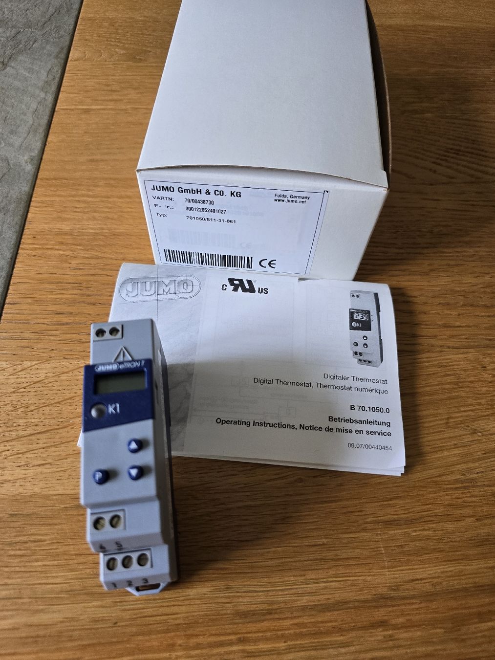 Messen: JUMO eTRON T Digitaler Temperaturregler – Neu und originalverpackt aus Uster von DuVaekkedeMig