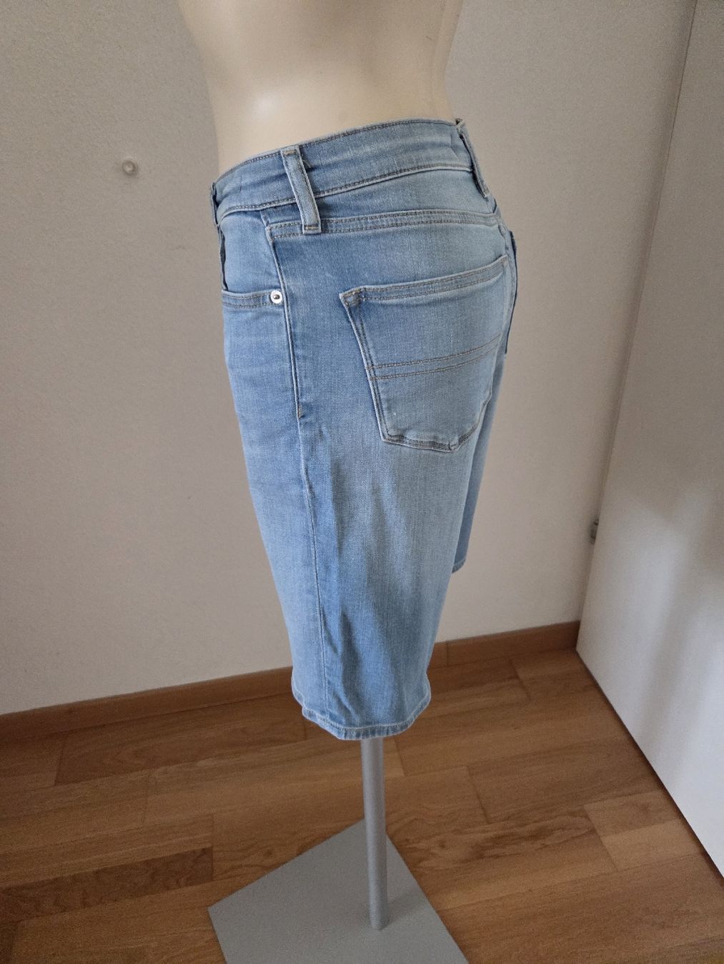Tommy Hilfiger Jeans: Tommy Shorts/Jeans – Usato da Luzern venduto da asmele2 1