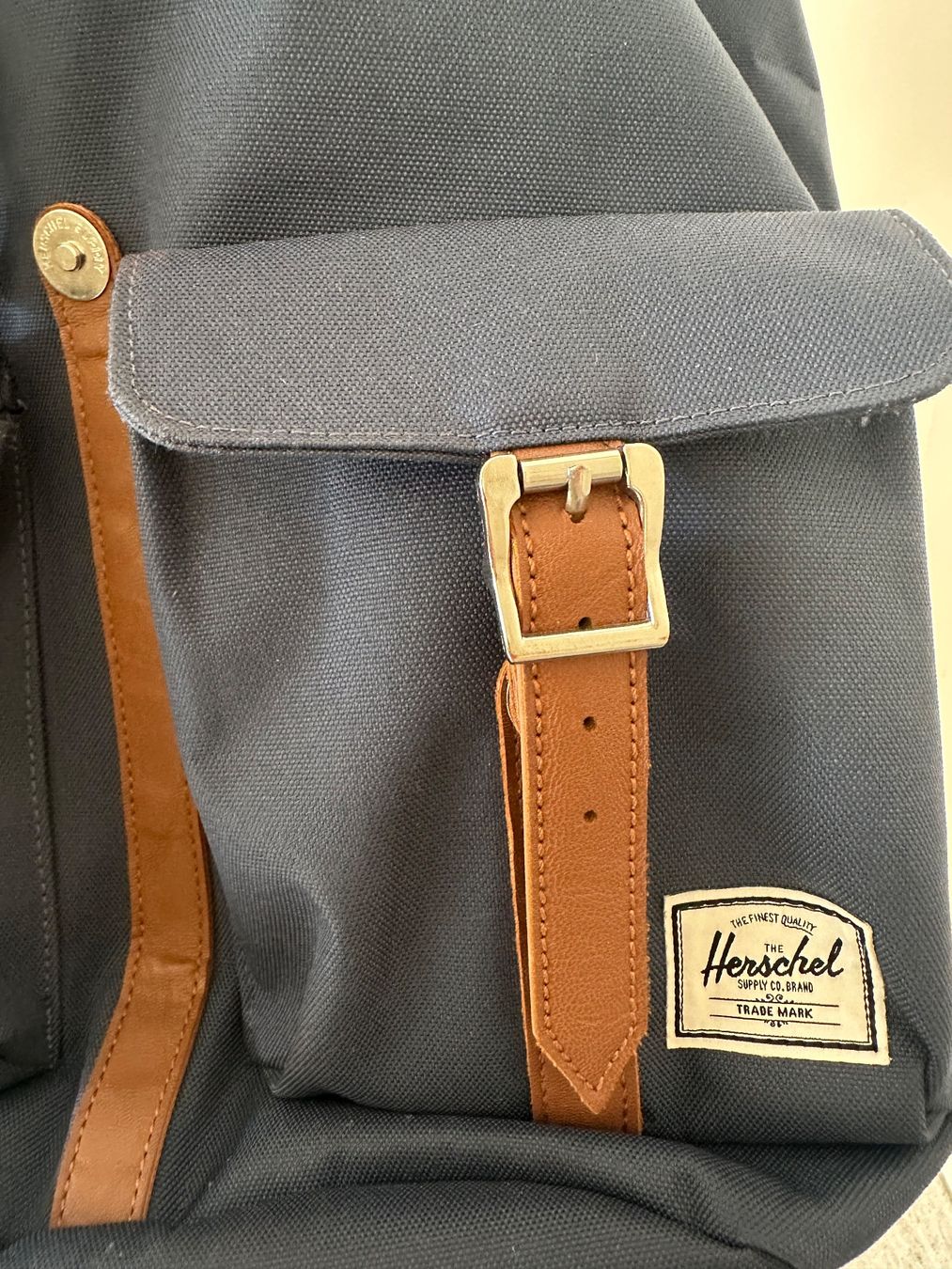 Herschel Zaini: Herschel Backpack (Rucksack / Sac à dos) - Dawson – Usato da Zürich venduto da mme_9kc5 2
