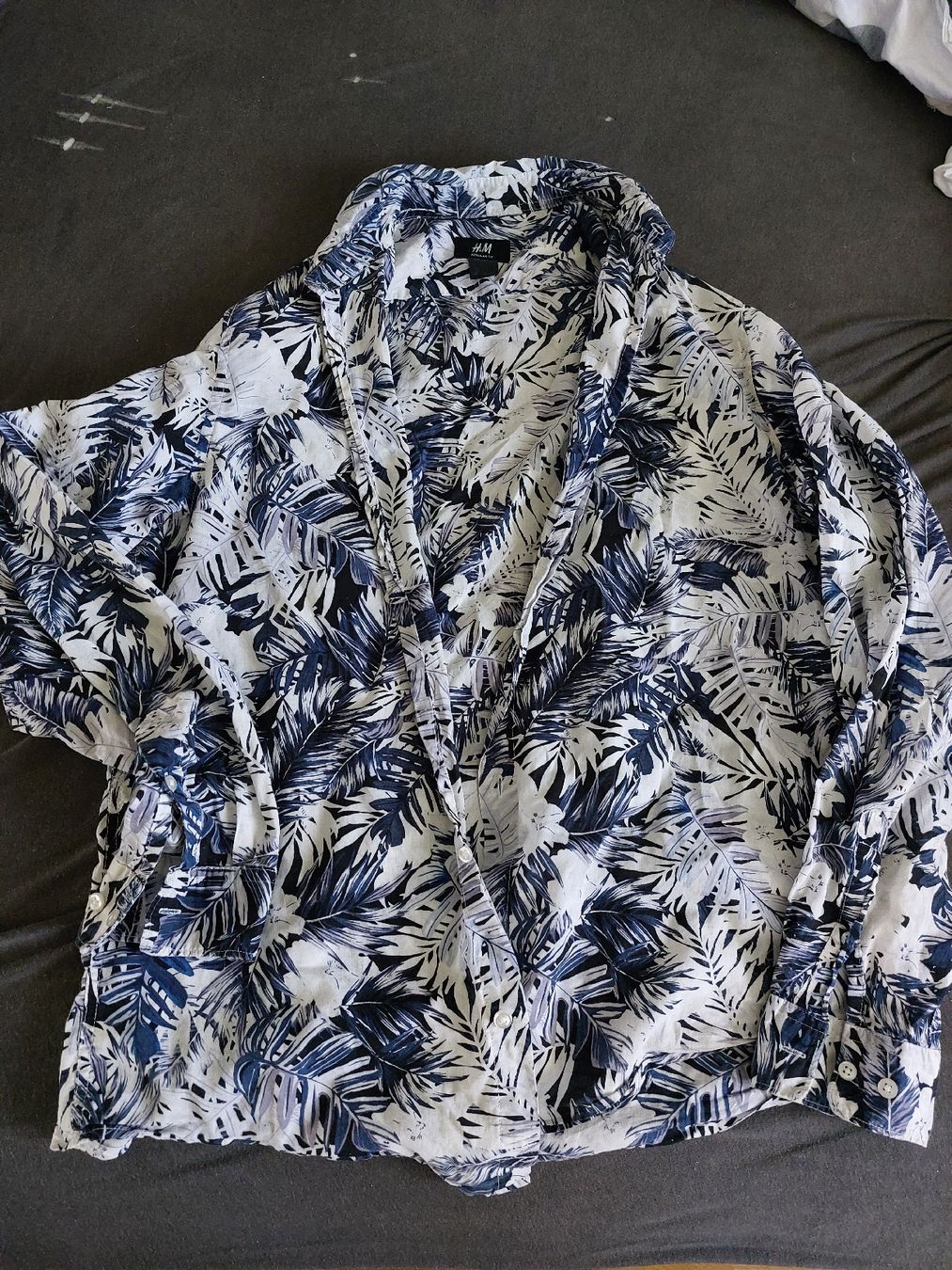 H&M Hemden: H&M Hemd Regular Fit, blau/weisses Muster, Grösse M – Gebraucht aus Gwatt (Thun) von B.D.999 2