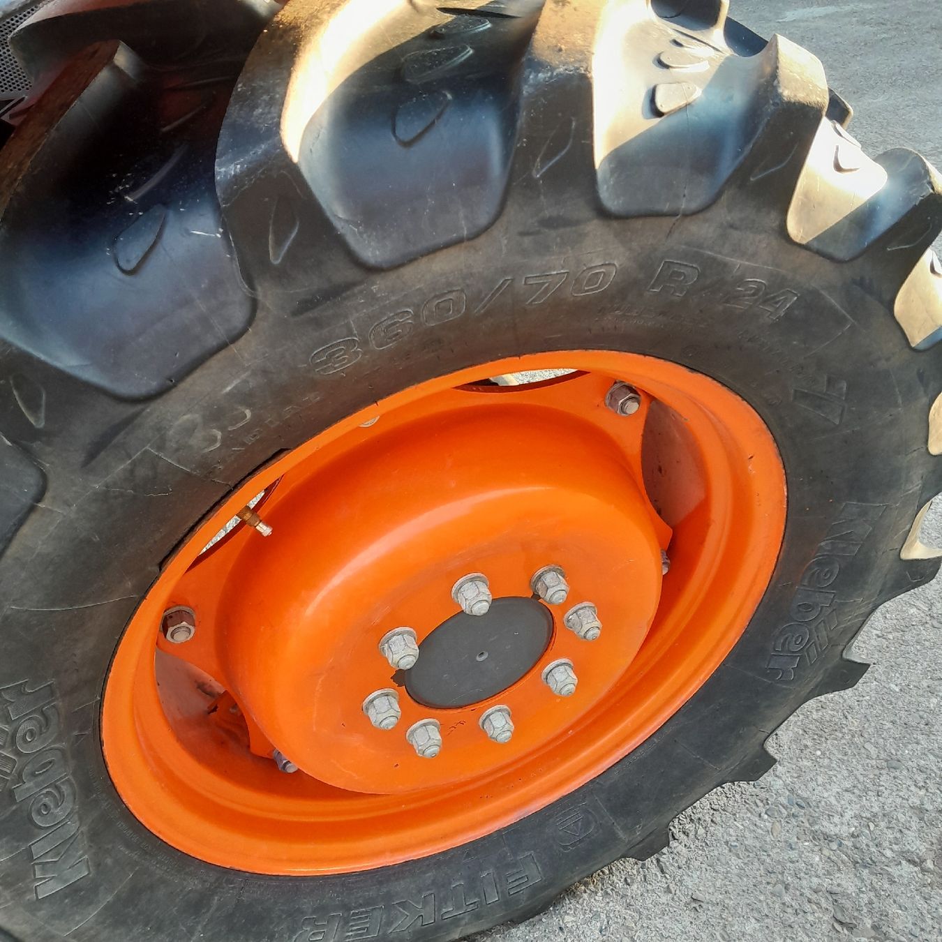 Kubota Trattori: Kubota 9540 – Usato da Hombrechtikon venduto da puenti01 4