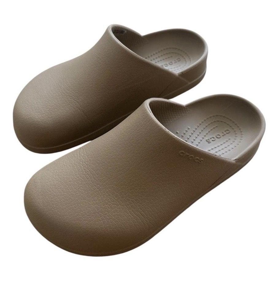 Crocs Scarpe da uomo: Clogs Crocs Unisex braun  – Nuovo (secondo la descrizione) da Gondiswil venduto da shaenu