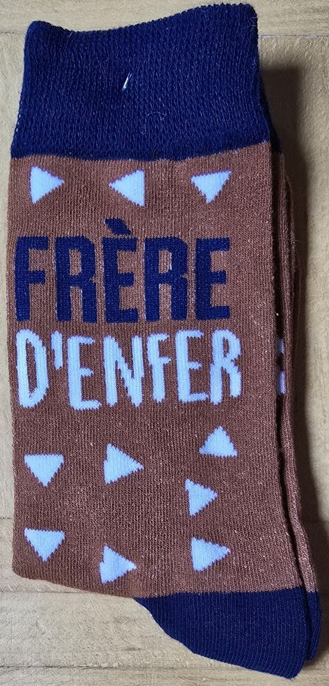 Calze: Chaussettes "Frère d'Enfer" : Taille 39-42 – Nuovo e nell'imballaggio originale da Froideville venduto da xXSebastienXx