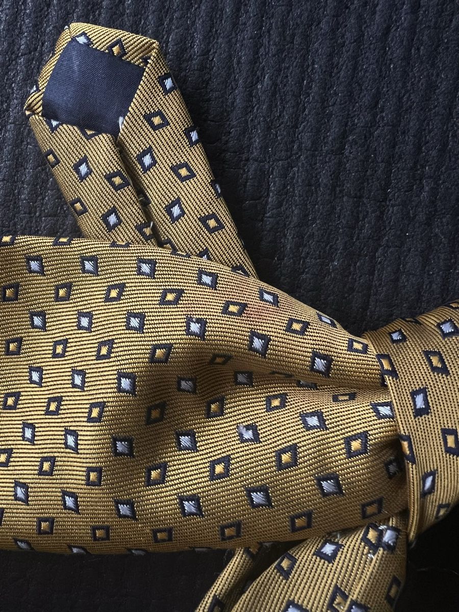 Cravatte: Golden Silk Tie Seta Silk – Usato da Zürich venduto da daria_m 2