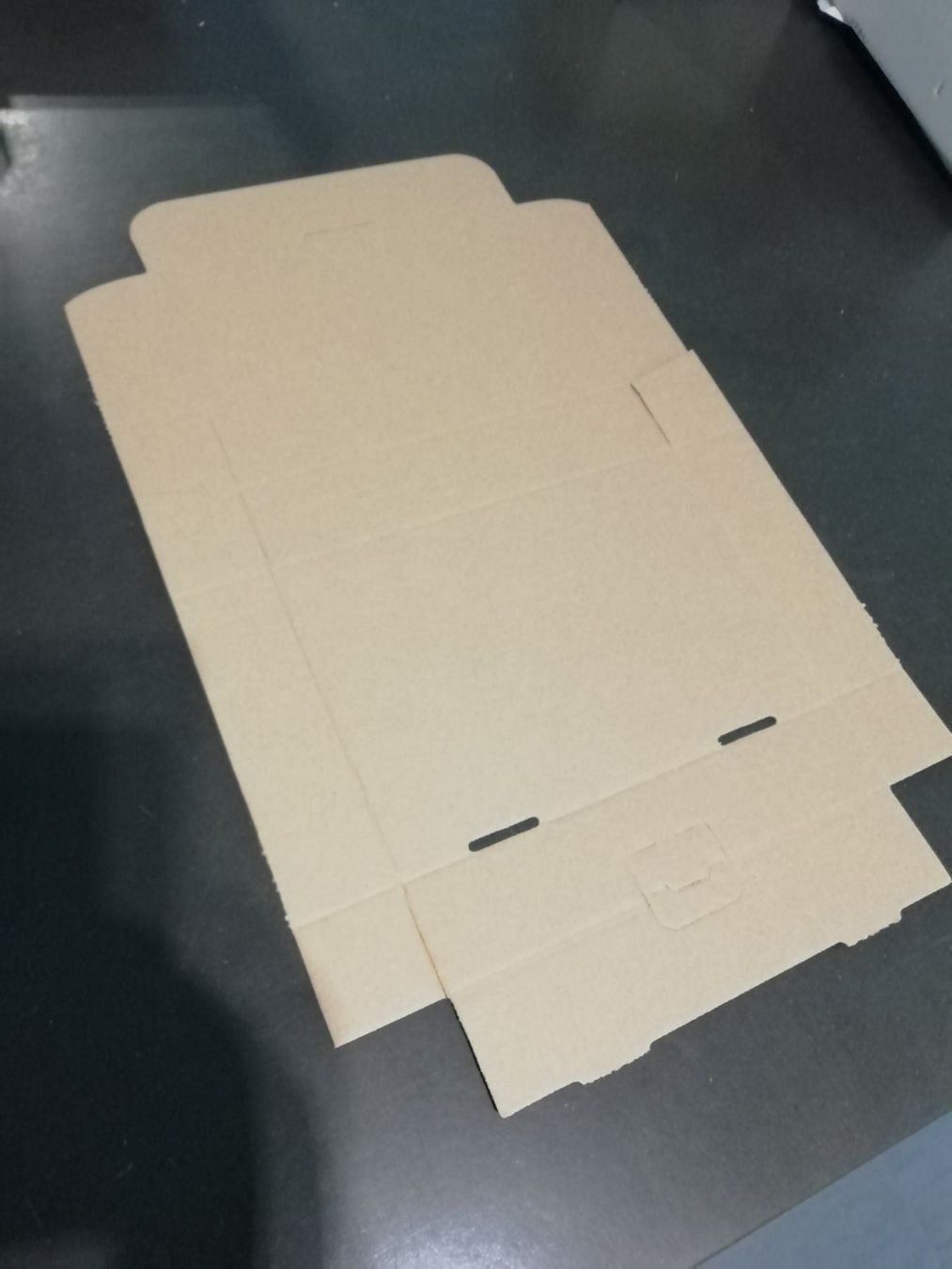 Cartoni: 30 Stk Midibrief Karton 240x160x50mm – Nuovo (secondo la descrizione) da Tennwil venduto da andreas_gabriel 1