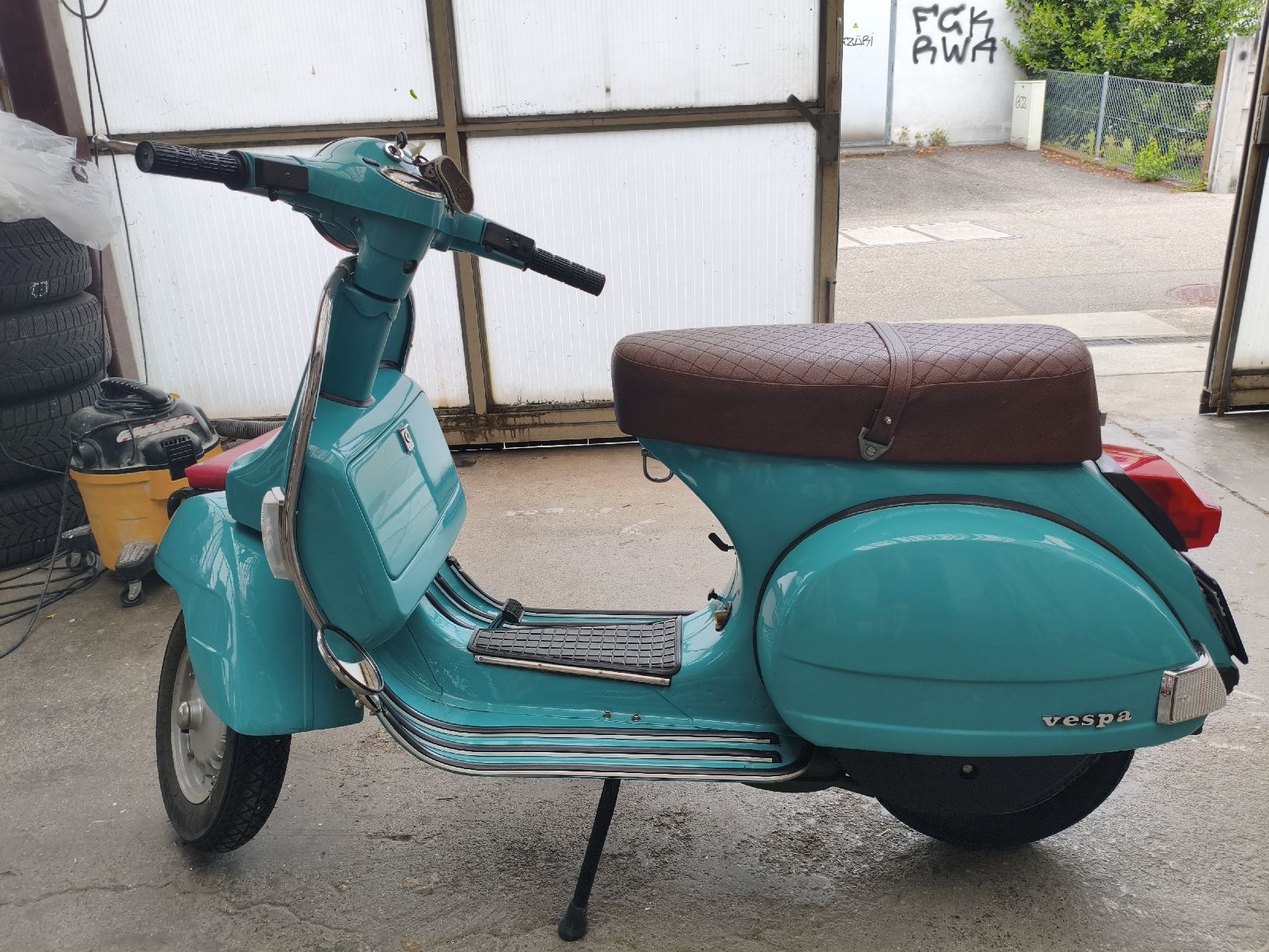 Vespa Scooters: Piaggio VNX-Vespa PX125E – Gebraucht aus Zürich von xchilx
