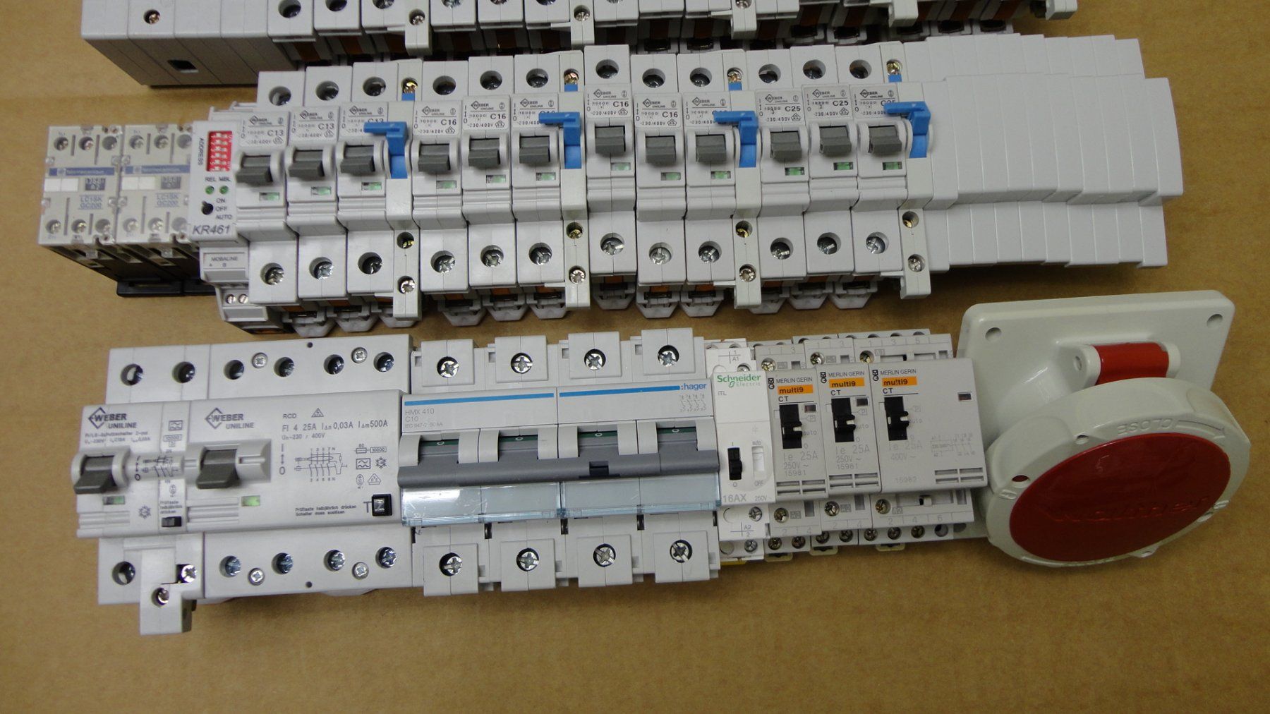 Alimentazione elettrica: FI/LS WEBER UNILINE Leitungsschutzschalter – Usato da Emmen venduto da Dora024 4