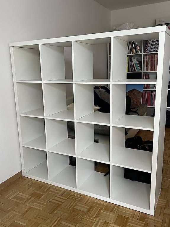 Regale: Kallax 4x4 - Ikea – Gebraucht aus Zürich von Laura.JP