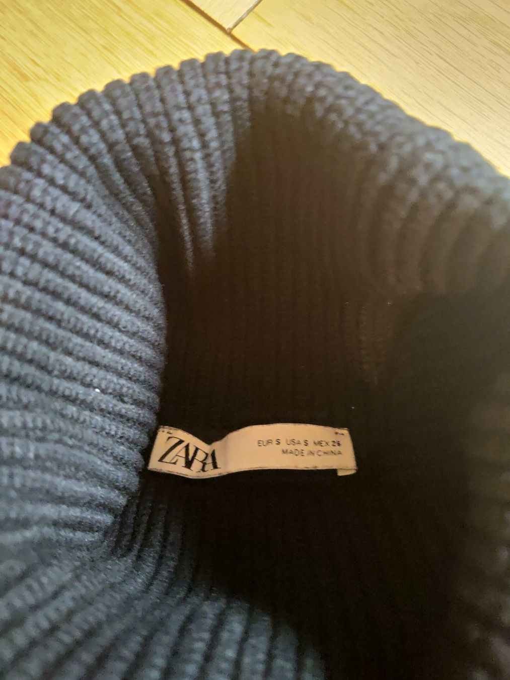 Zara Pullover & Sweatshirts: Pullover – Gebraucht aus Bern von Linii 1