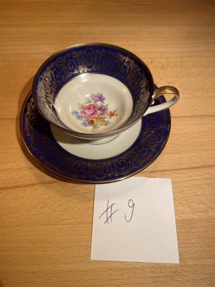 Tassen: Espressotasse mit Untertasse  – Gebraucht aus Seltisberg von Erdbi