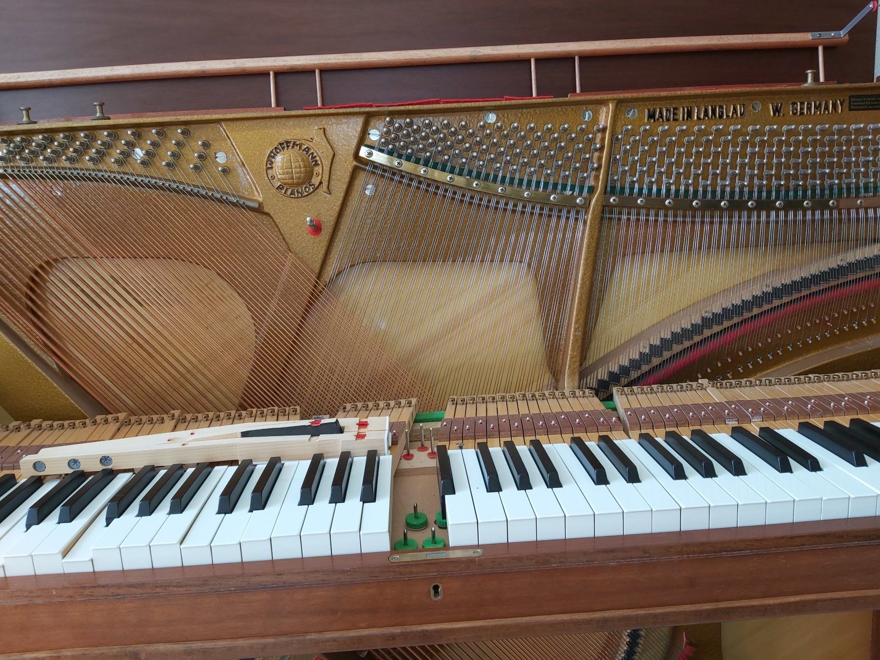 Strumenti musicali: Piano Hoffmann 108 mit Garantie – Usato da Stalden (Sarnen) venduto da chr_s5xx 3